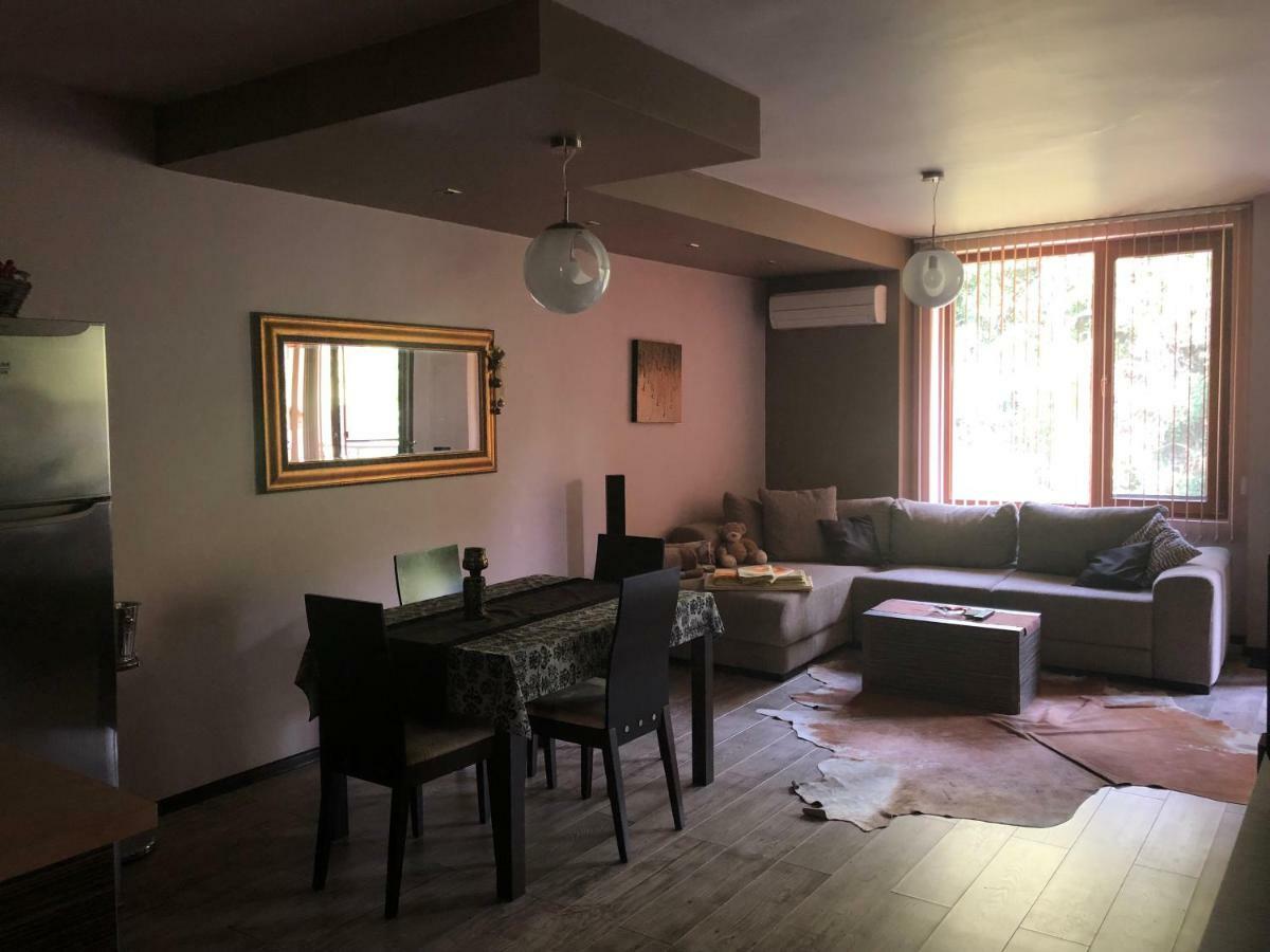 Апартамент Мегилукс Blagoevgrad Eksteriør billede